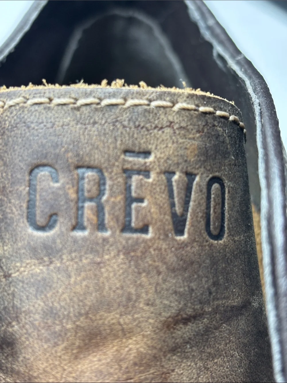 Crevo Men’s Brown Leather 2 Eyelet Chukka Boots Size 10